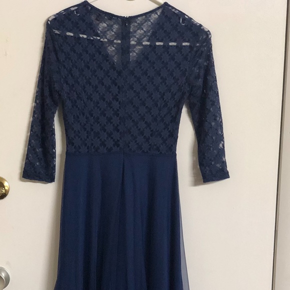 Dress - Picture 3 of 6